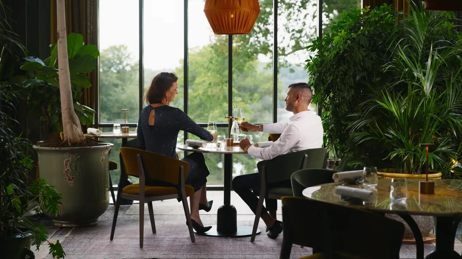 Déjeuner en terrasse au domaine